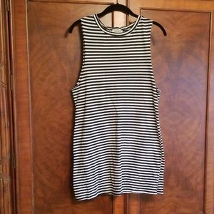 Billabong muscle tunic